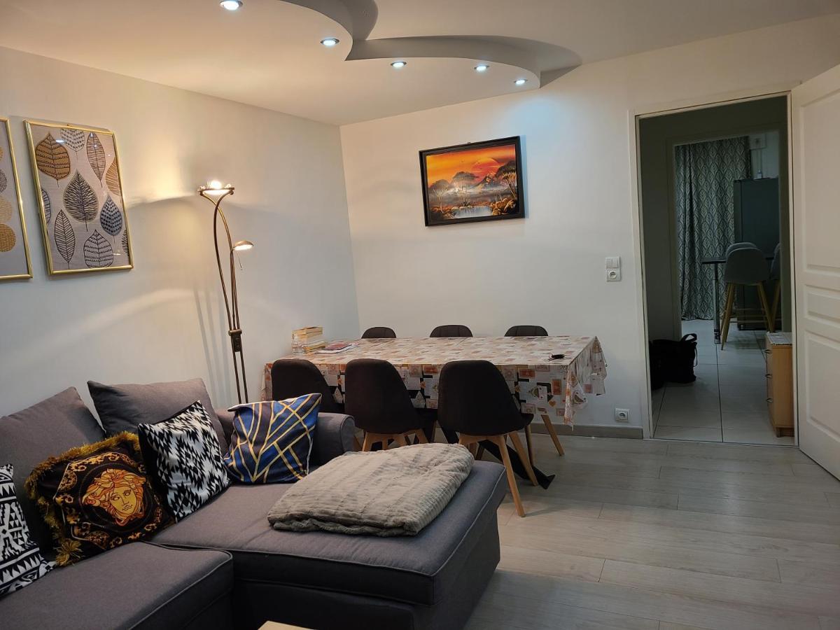 Meuble Aux Portes De Geneve Apartment